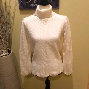 Country Shop Vintage Cream Merino Wool Minimalist Turtleneck Sweater L 🍁